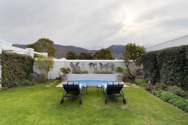 4 Bedroom Property for Sale in Steenberg Estate Western Cape